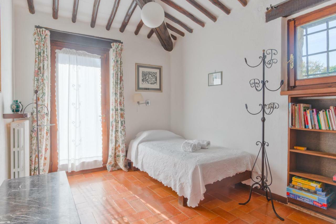 Villa Casale Cipressi Castellina in Chianti Esterno foto